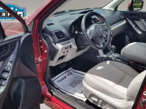 Used 2014 Subaru Forester 2.5i Premium w/ All-Weather Package AWD/4WD image 10