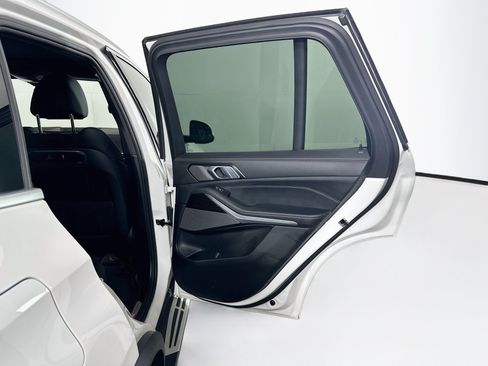 Used 2026 BMW X5 xDrive40i AWD/4WD image 31