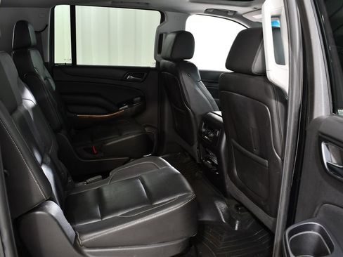 Used 2015 Chevrolet Suburban LTZ AWD/4WD image 19