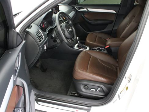 Used 2018 Audi Q3 2.0T Premium FWD image 14
