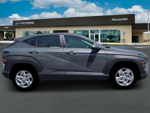 New 2026 Hyundai Kona SE FWD image 9