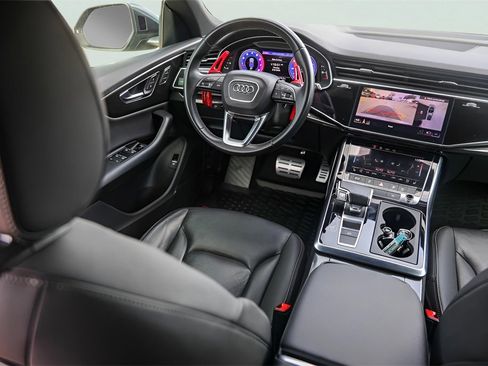 Used 2021 Audi Q8 Premium Plus image 30