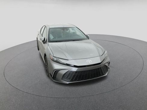 New 2026 Toyota Camry SE image 14