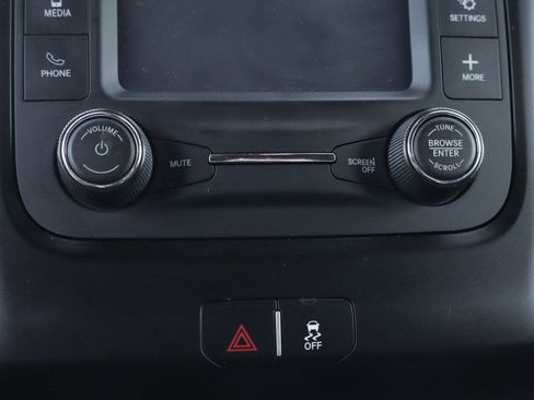 Used 2021 RAM 5500 Tradesman w/ Chrome Appearance Group image 29