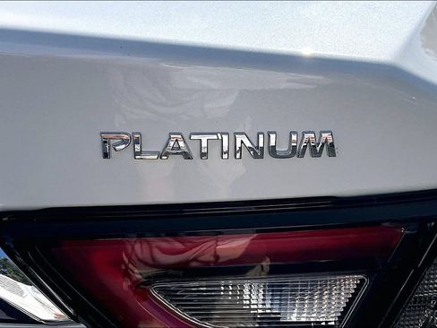Used 2023 Nissan Maxima Platinum FWD image 24