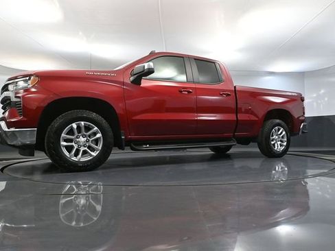 Used 2023 Chevrolet Silverado 1500 LT AWD/4WD image 55