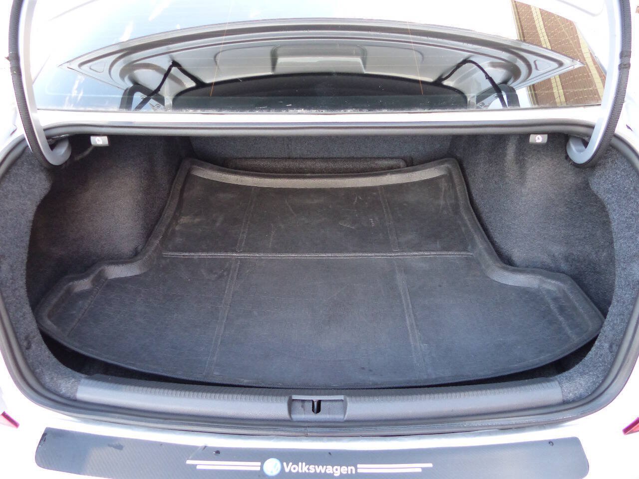 Used 2020 Volkswagen Passat 2.0T R-Line FWD image 42