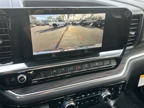 New 2026 GMC Sierra 1500 SLT w/ SLT Premium Package image 15