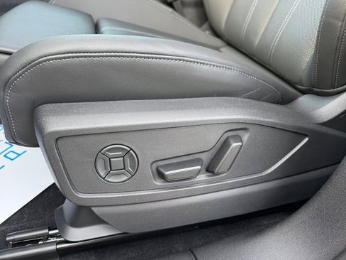 New 2025 Audi Q5 Premium Plus image 30