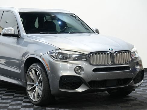 Used 2014 BMW X5 xDrive50i image 9