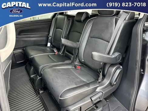 Used 2025 Honda Odyssey Touring image 17