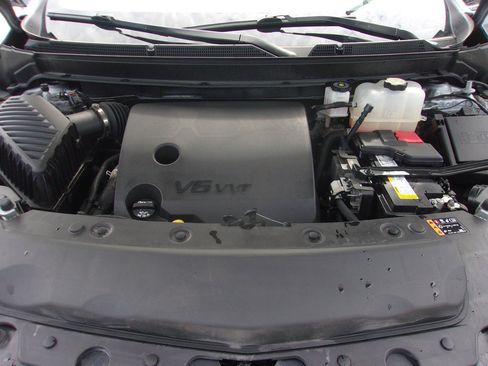 Used 2024 Buick Enclave Premium AWD/4WD image 27