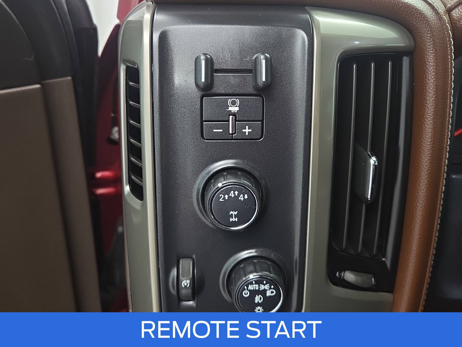 Used 2019 Chevrolet Silverado 2500 High Country AWD/4WD image 21