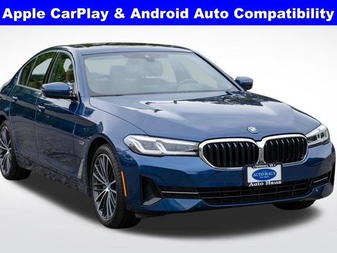 Used 2023 BMW 530e xDrive w/ Premium Package AWD/4WD image 10