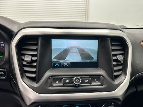 Certified 2019 GMC Acadia SLE image 23