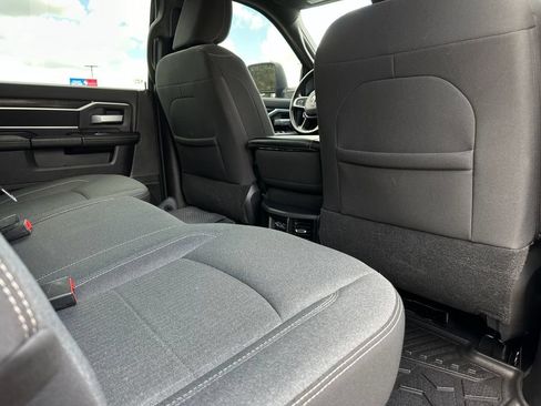 Used 2024 RAM 2500 Big Horn w/ Night Edition AWD/4WD image 11