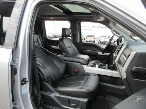 Used 2021 Ford F250 Lariat w/ Lariat Ultimate Package AWD/4WD image 23
