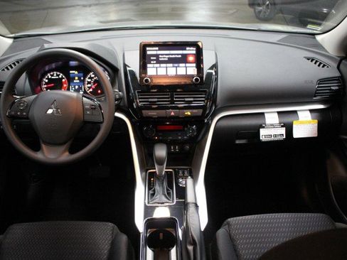 New 2026 Mitsubishi Eclipse Cross LE image 22