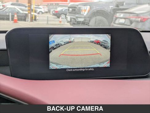 Used 2025 MAZDA MAZDA3 2.5 S Hatchback w/ Premium Pkg image 16