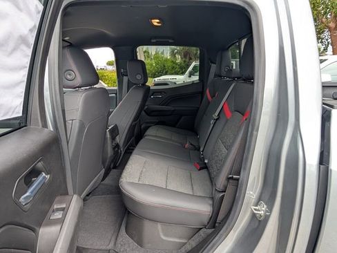 Used 2024 Chevrolet Colorado Z71 w/ Z71 Convenience Package 2 AWD/4WD image 6