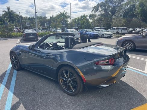 Used 2016 MAZDA MX-5 Miata Club image 14