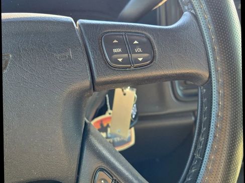 Used 2007 Chevrolet Silverado 2500 LT w/ Heavy-Duty Power Package image 21