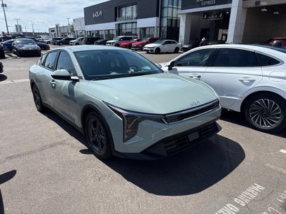 Certified 2025 Kia K4