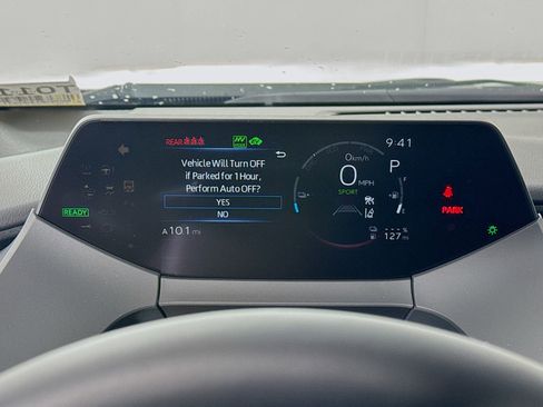 New 2026 Toyota Prius Plug-In Hybrid FWD image 13