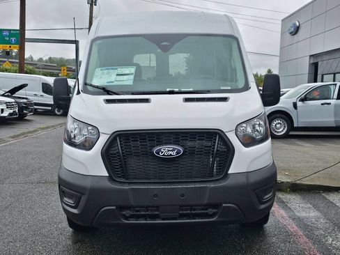 New 2026 Ford Transit 250 148 Medium Roof RWD image 9