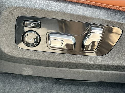 New 2026 BMW X5 M60i AWD/4WD image 25