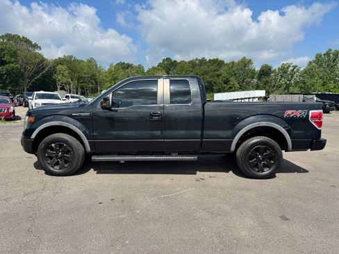 Used 2014 Ford F150 FX4 w/ Equipment Group 402A Luxury AWD/4WD image 2