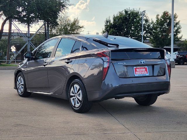 Used 2018 Toyota Prius Four w/ Advanced Technology Package FWD image 4
