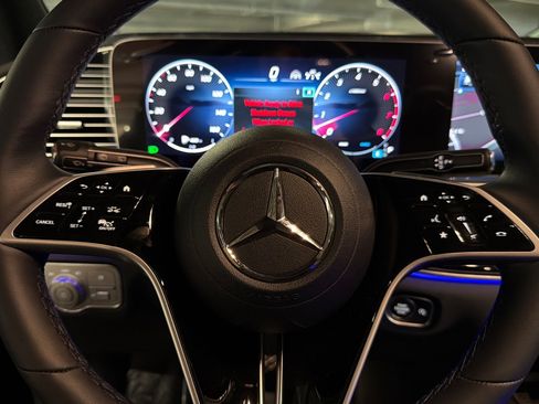 New 2026 Mercedes-Benz GLS 450 4MATIC image 24