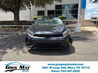 Used 2023 Kia Forte LXS FWD video 2