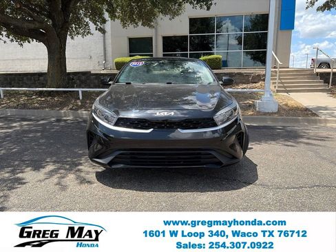 Used 2023 Kia Forte LXS FWD image 2
