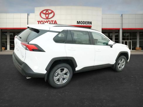 New 2025 Toyota RAV4 XLE image 22