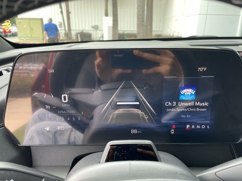 New 2025 Chevrolet Traverse LT w/ Enhanced Driving Package image 20