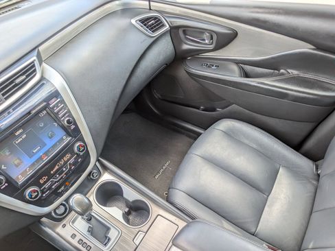 Used 2017 Nissan Murano SV FWD image 28