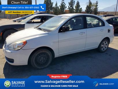 Used 2011 Hyundai Accent GLS w/ Premium Pkg 4
