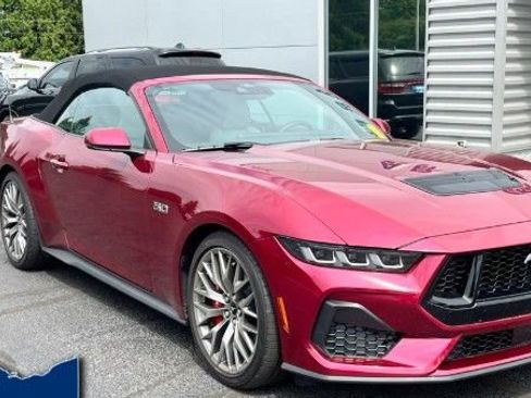 Used 2025 Ford Mustang GT Premium RWD image 1