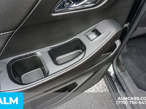 Used 2023 Chevrolet Traverse LT AWD/4WD image 60