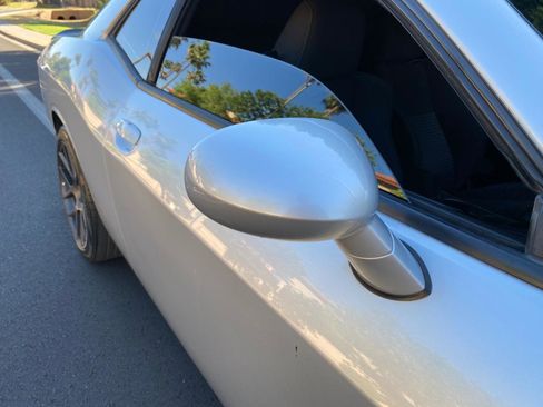 Used 2019 Dodge Challenger R/T image 18