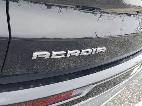 Used 2024 GMC Acadia Denali image 29