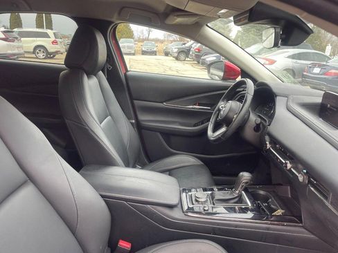 Used 2023 MAZDA CX-30 AWD 2.5 S w/ Preferred Package image 3