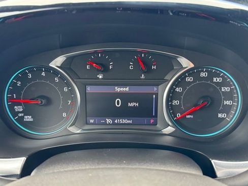 Certified 2023 Chevrolet Traverse LT w/ Rear Camera Mirror Package AWD/4WD image 28