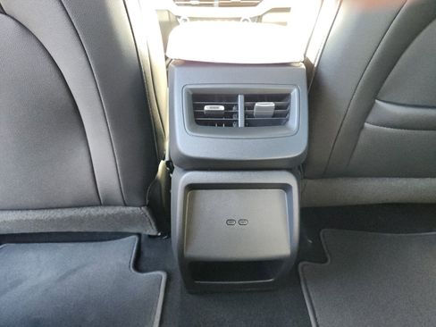 New 2026 Chevrolet Equinox EV LT image 10