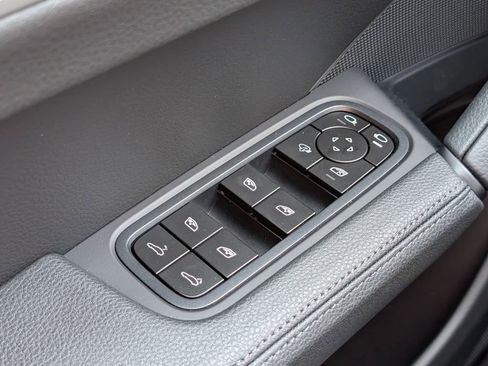 New 2026 Porsche Cayenne AWD/4WD image 24