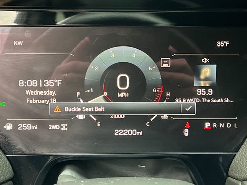 Used 2025 GMC Yukon Denali image 15