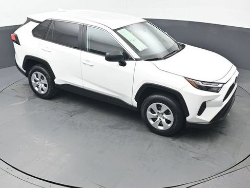 Certified 2024 Toyota RAV4 LE AWD/4WD image 43