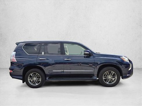 Used 2018 Lexus GX 460 Luxury AWD/4WD image 4